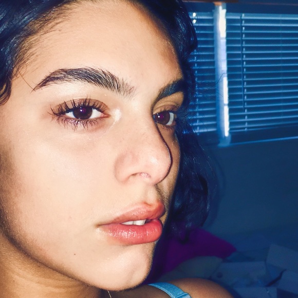 Meet your Posher, Nat - Picture 1 of 1